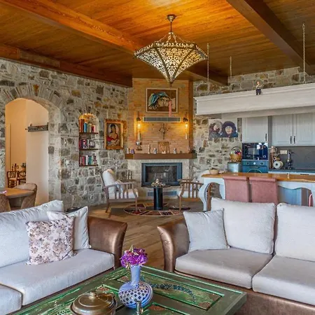 Exceptional Farmhouse In Bodrum Guerece ヴィラ